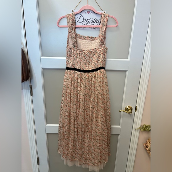 Winter Rose Smocked Maxi Dress with Velvet Belt - Picture 4 of 9